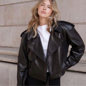 L. Cuppini Daria Oversized Leather Jacket in Black Small